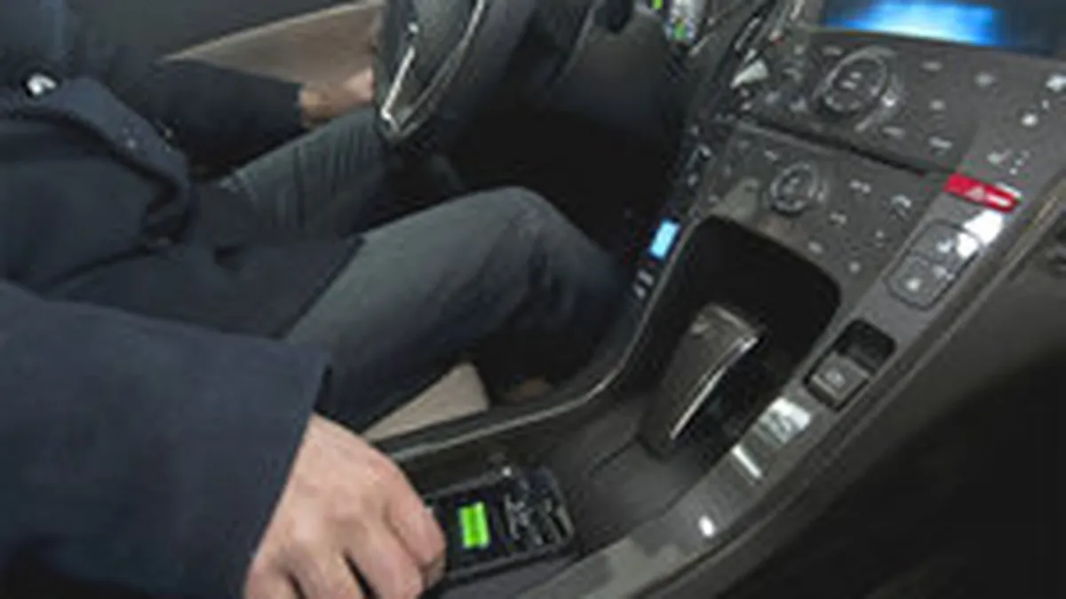 Smartphone-uri pe roti! Vezi ce dotari futuriste vor avea masinile incepand de anul acesta