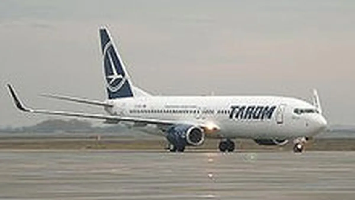 16 curse ale Tarom au intarzieri de pana la 5 ore din cauza cetii