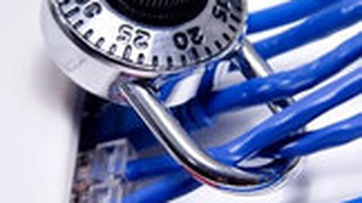 Ca si hotii de buzunare, infractorii cibernetici cauta locuri aglomerate. In 2011, ii intereseaza Facebook, Twitter si Linkedin