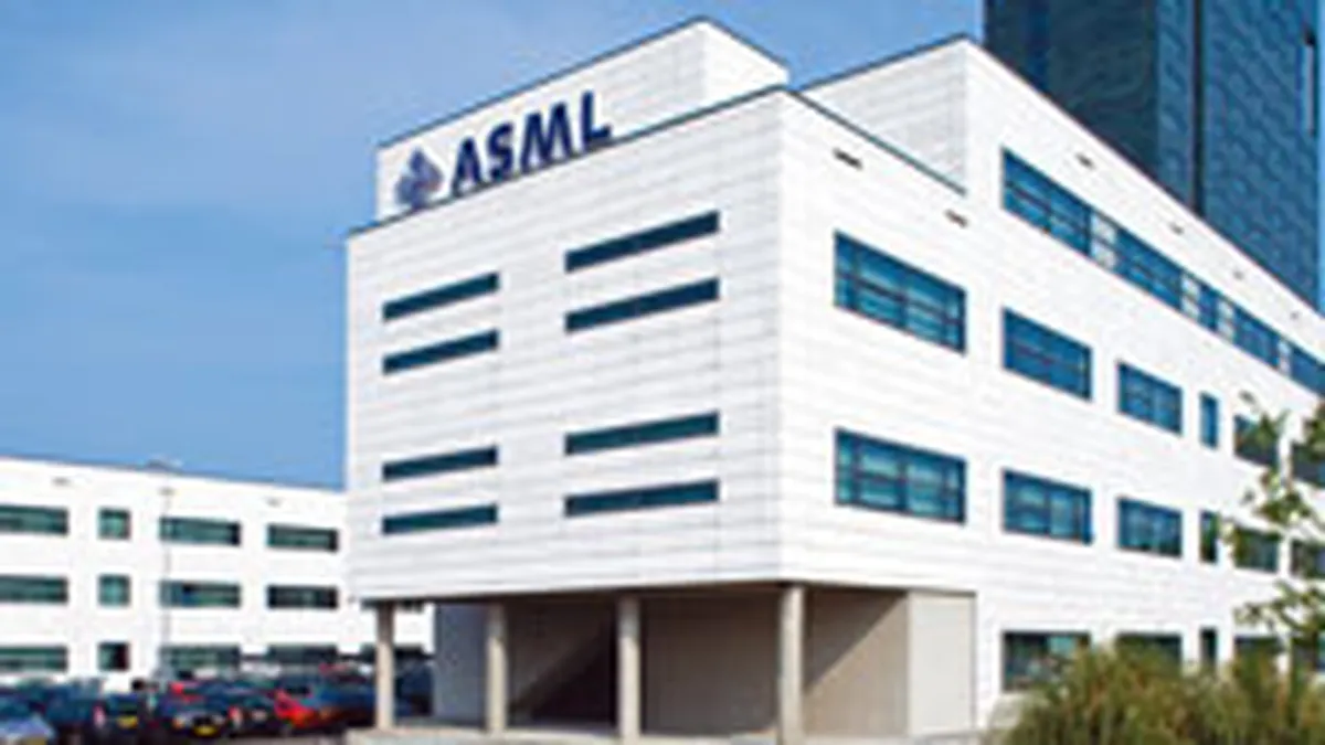 Producatorul de semiconductoare ASML si-a marit de 8 ori profitul in al patrulea trimestru