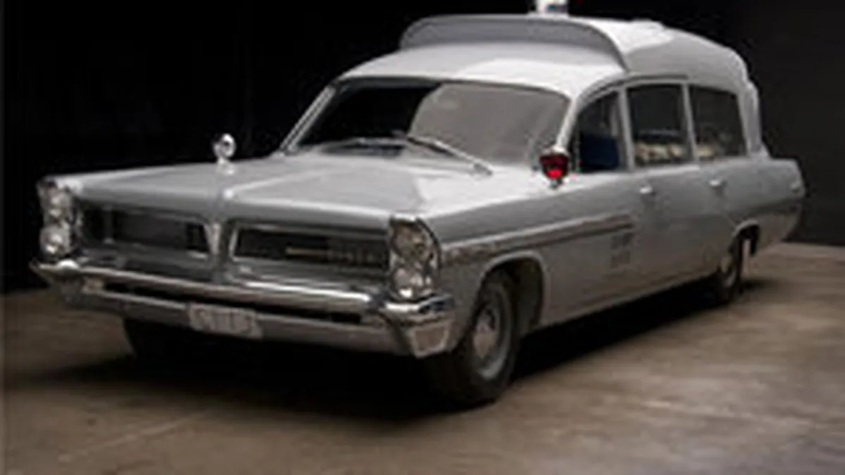 Ambulanta care ar fi transportat trupul lui Kennedy,  vanduta pentru 120.000 $