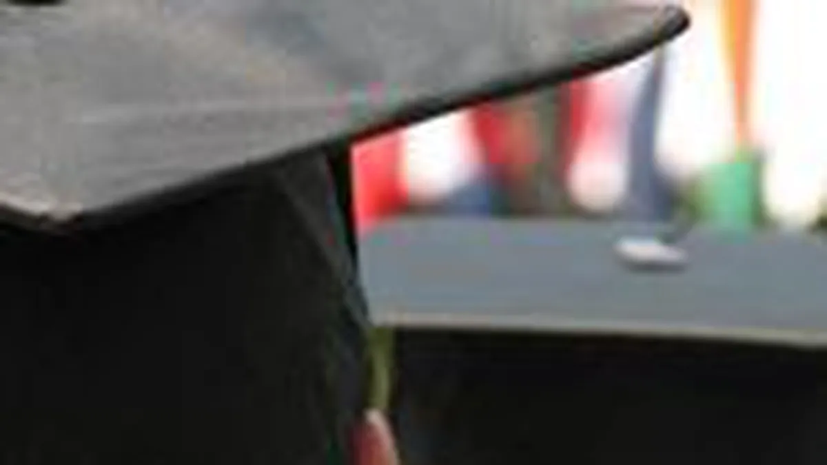 Proiect de 5 mil. euro pentru integrarea studentilor pe piata muncii