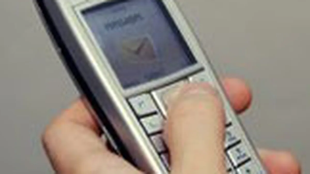 Notificarile bancilor vor urca piata de mobile marketing cu 10%, la 100 milioane de SMS-uri