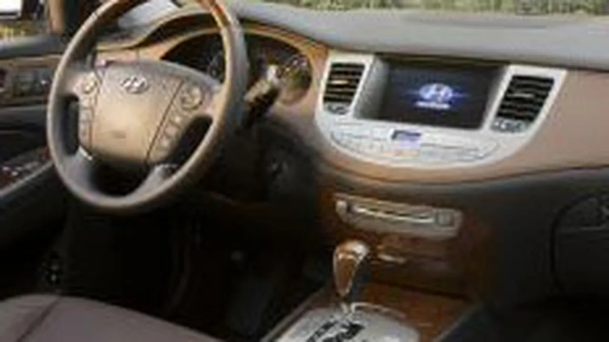 Hyundai si Vodafone, parteneriat pentru dezvoltarea sistemelor IT pentru autovehicule