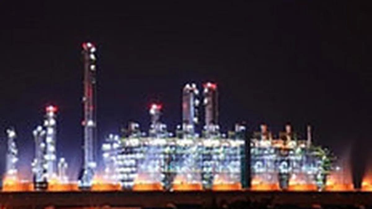 Erste: Pretul petrolului nu reflecta inca pe deplin tsunami-ul politic