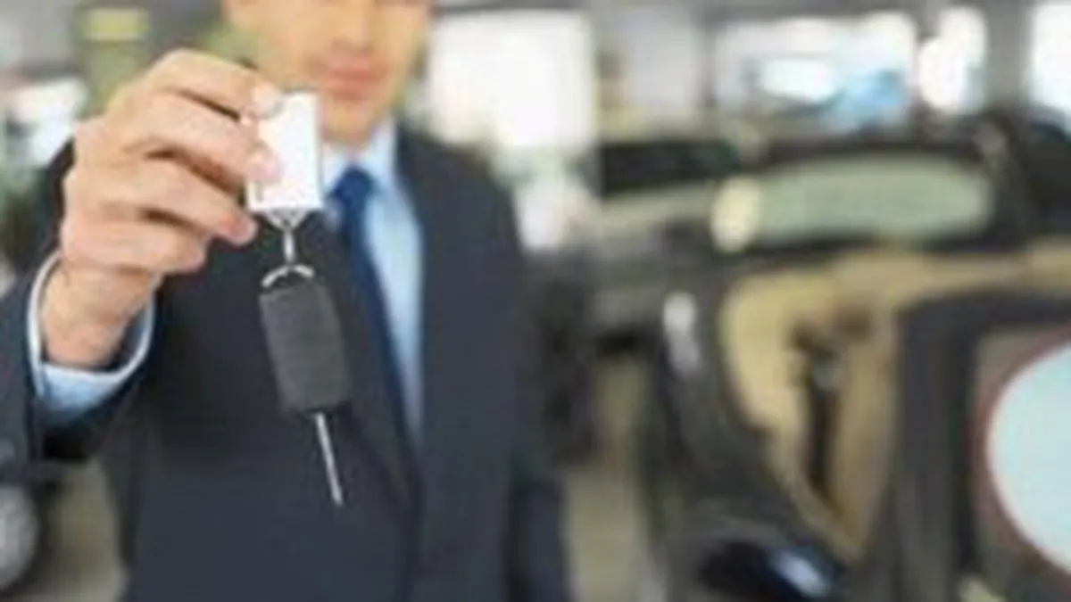 Top 10 - cele mai interesante masini de lux la pret redus