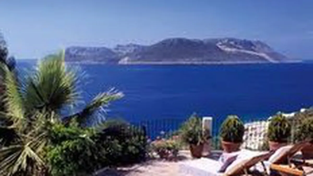 Happy Tour: Piata de turism va creste cu 15-20% anul acesta