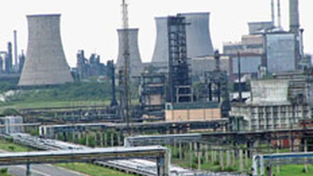 Petrom inchide definitiv rafinaria Arpechim