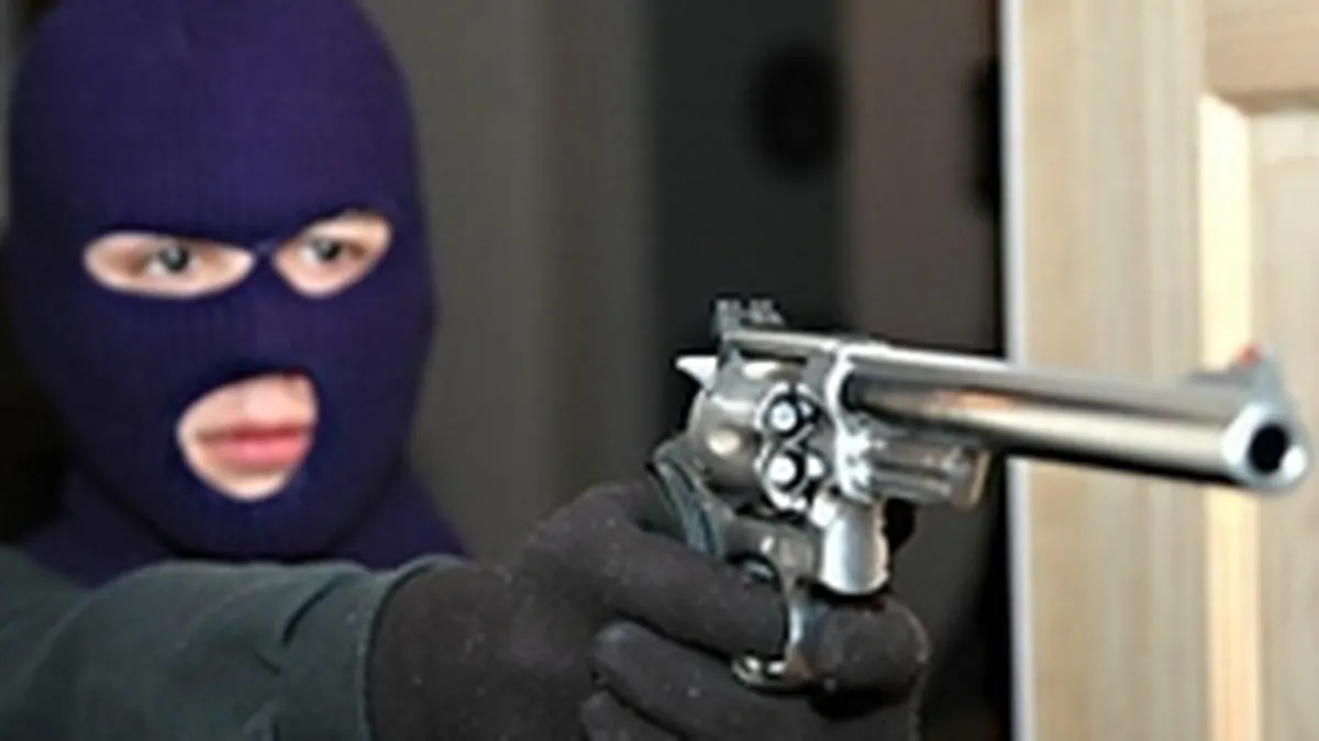 Invitatie pentru infractori? Bancile n-au nevoie de agenti de paza