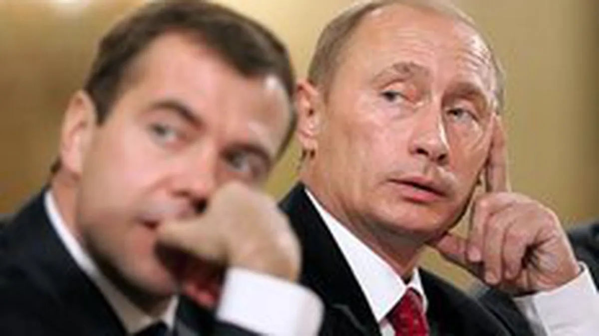 Cat au castigat Medvedev si Putin anul trecut