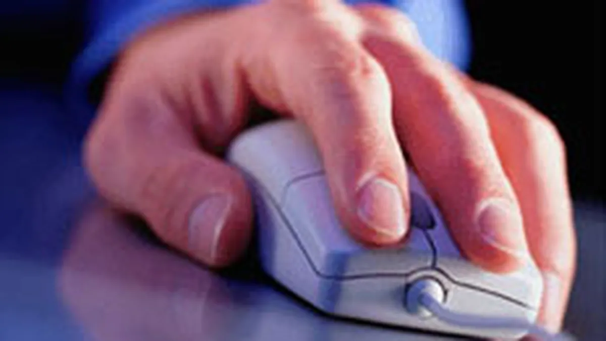 Apax Partners cumpara Epicor cu 976 mil. $