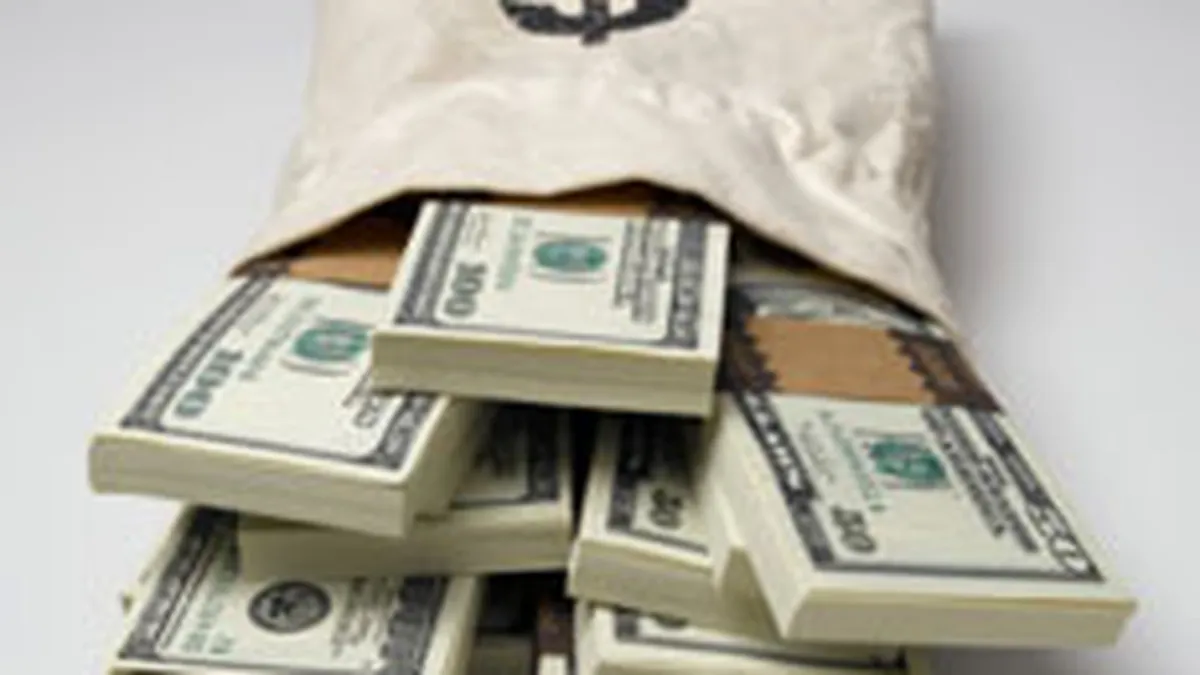 FMI: Sectorul bancar global va trebui sa refinanteze in urmatorii doi ani datorii de 3.600 mld. $