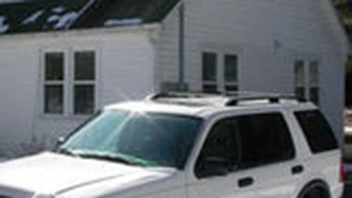 Ce cadouri mai fac dezvoltatorii? Primesti o masina daca le cumperi casa