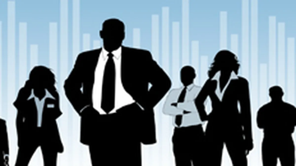 Microsoft intentioneaza sa majoreze salariile si recompensele pentru a pastra angajatii talentati