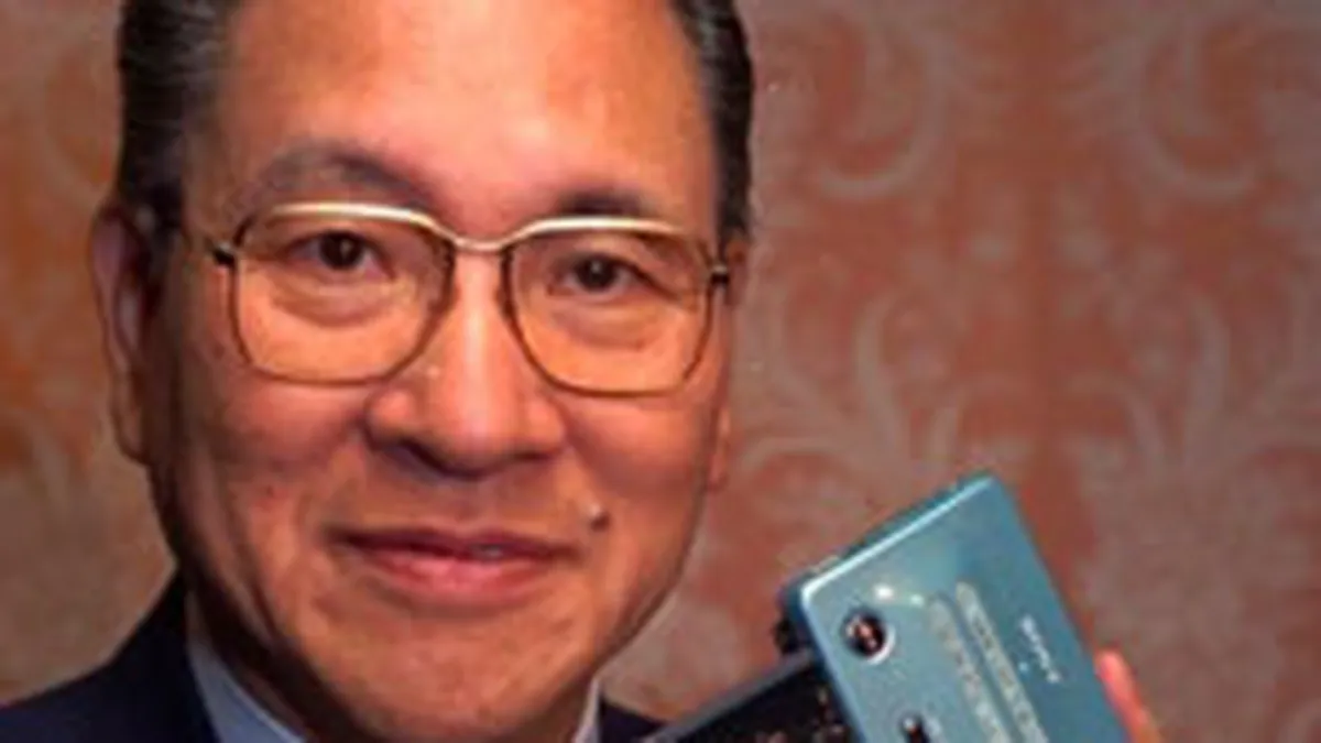 A murit parintele compact-discului