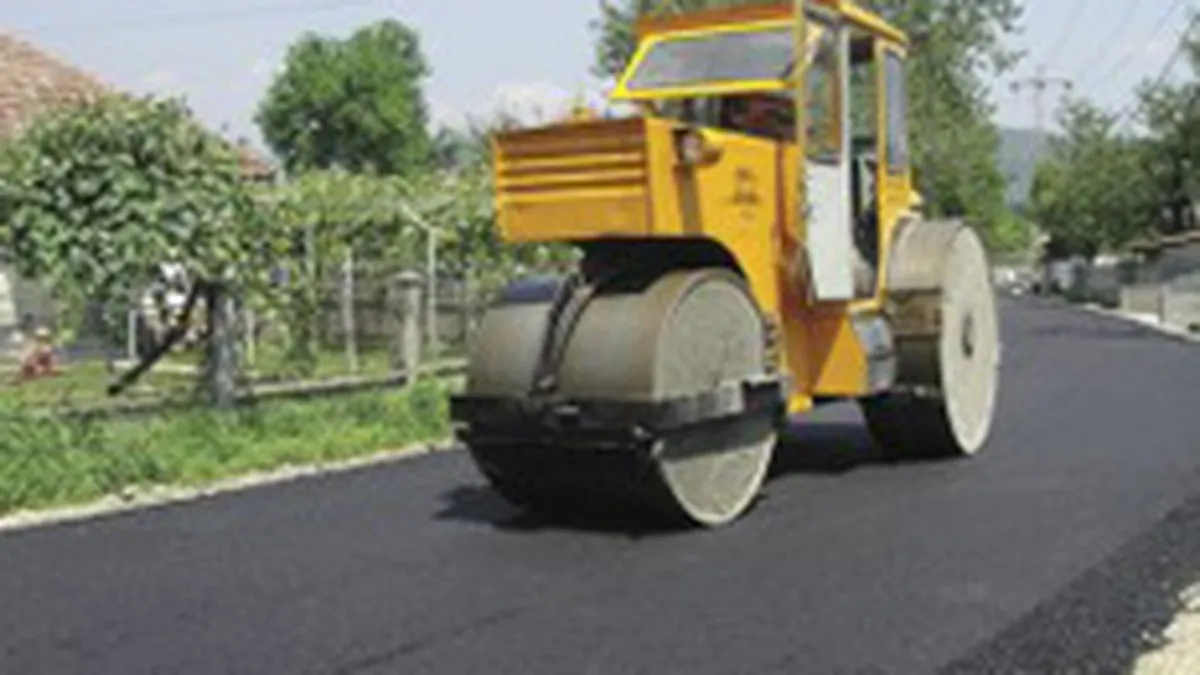 Licitatii de 437 mil. euro pentru reabilitarea a peste 1.300 km de drumuri