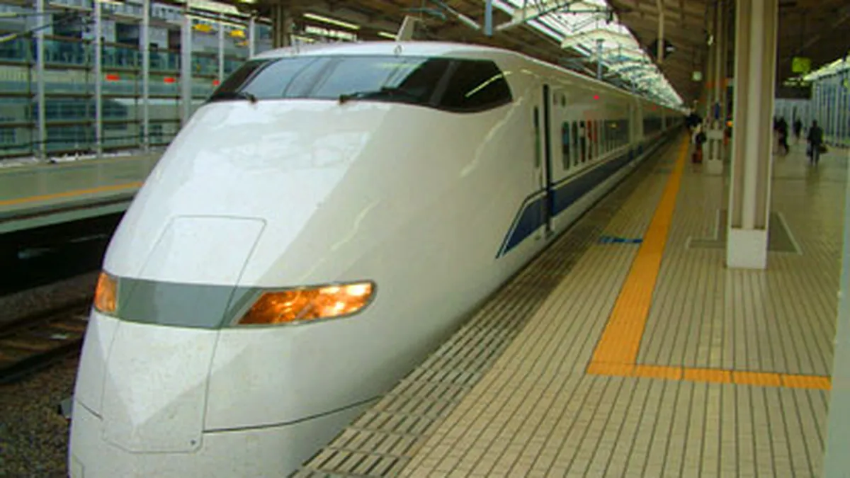 Trenul care face legatura intre Tokyo si Sendai si-a reluat activitatea