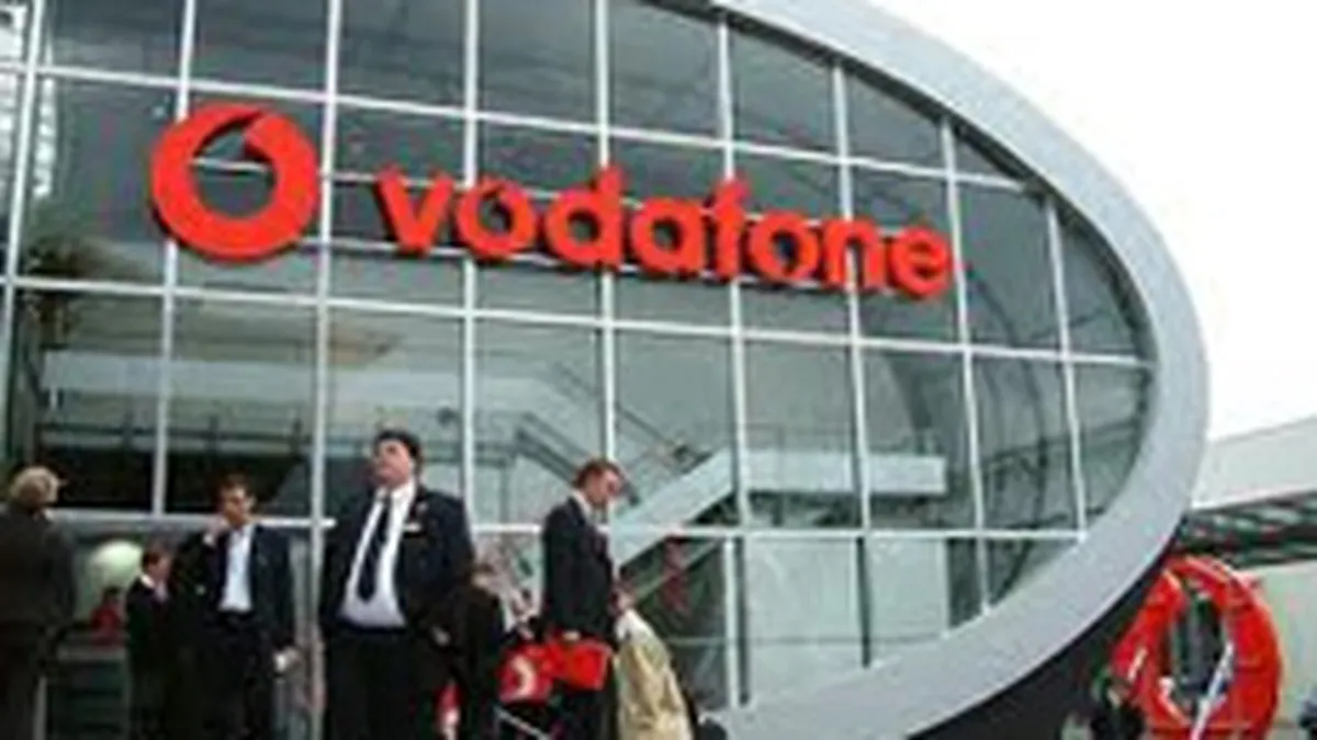 Stagii de practica de 1 an la Vodafone. Vezi care sunt conditiile