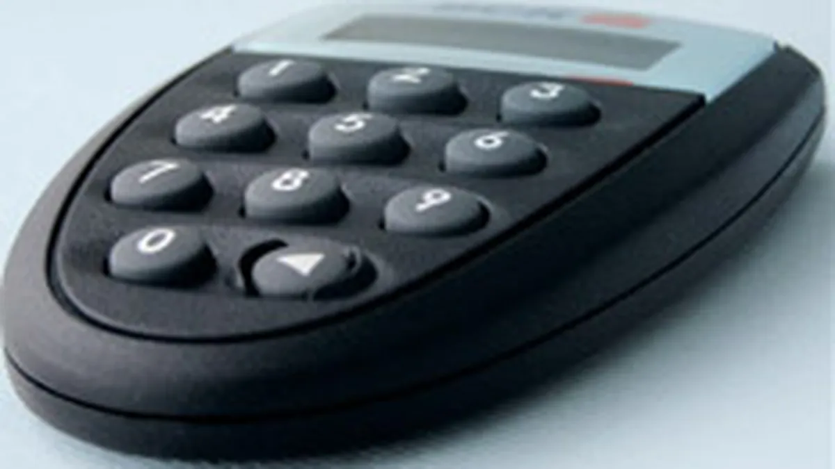 Numarul tranzactiilor prin internet banking la BCR s-a dublat in T1