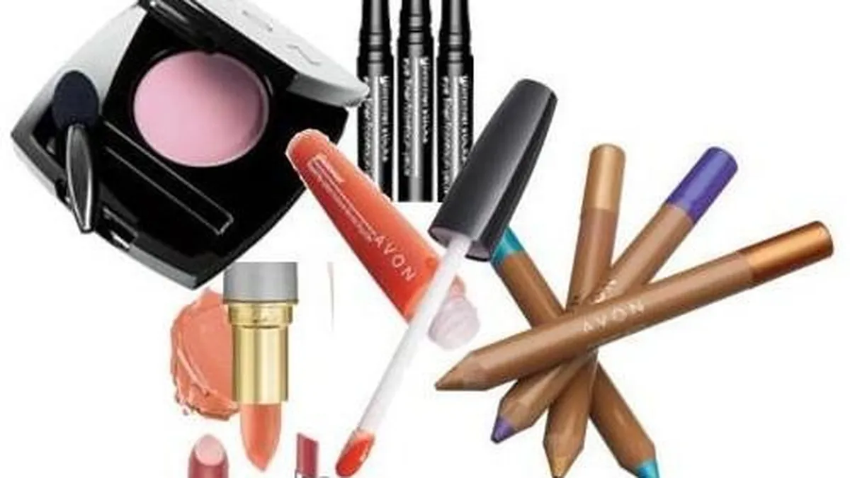 Avon concediaza patru executivi intr-un scandal de coruptie in China