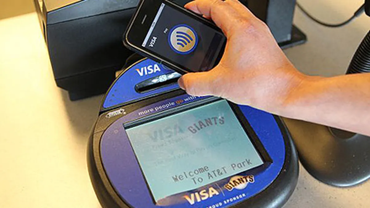 McDonald's va introduce platile fara contact, in Marea Britanie