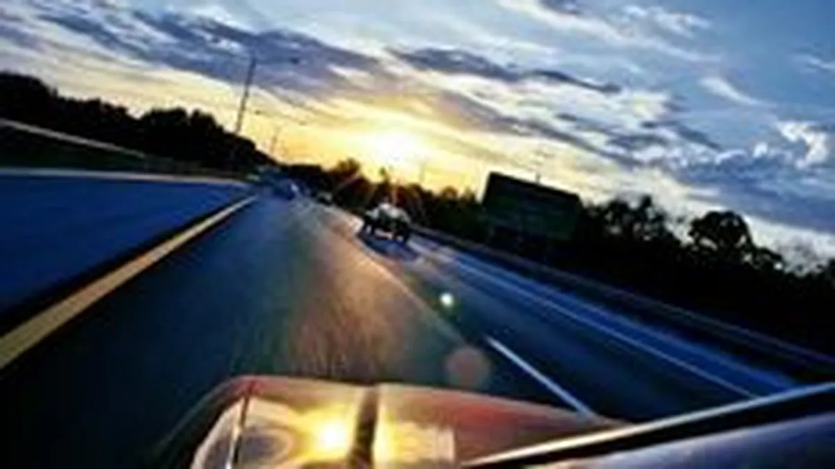 Piata auto locala a scazut cu 14% in primele patru luni