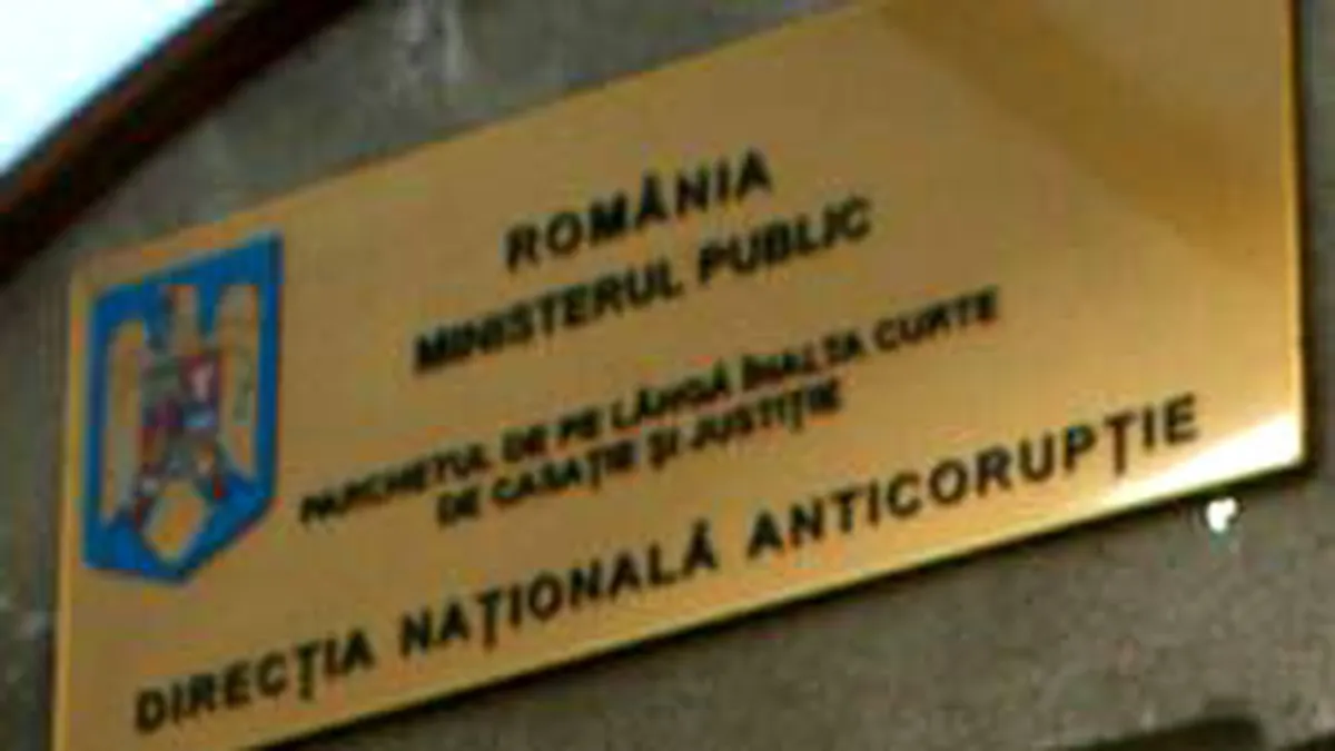 Senatorul PDL Mircea Banias, audiat la DNA intr-un dosar de evaziune fiscala si contrabanda