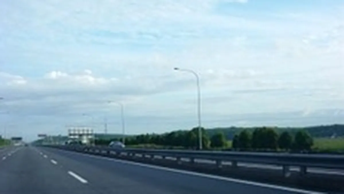 Regii asfaltului promit sa termine tronsonul Moara Vlasiei - Ploiesti pana la finele anului, fara un leu in plus