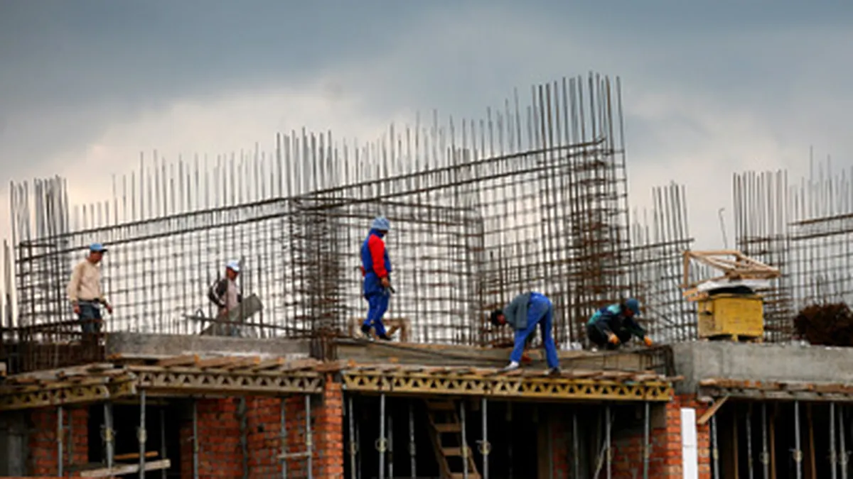 INS: Managerii societatilor comerciale estimeaza cresteri in toate sectoarele de activitate in urmatoarele trei luni