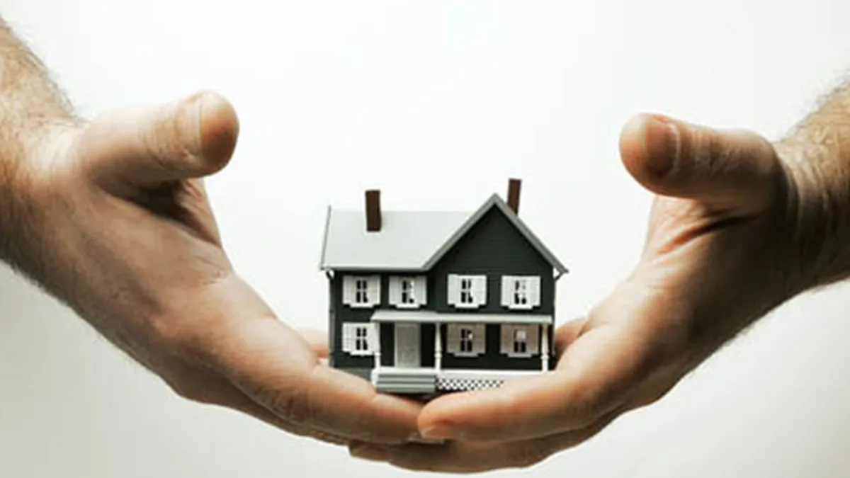 Tranzactii imobiliare in crestere: plus de 10%, la patru luni