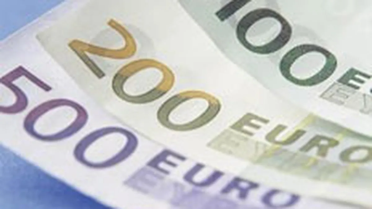 Creditorii privati ai Greciei trebuie sa contribuie cu 30 mld. euro la un nou pachet financiar