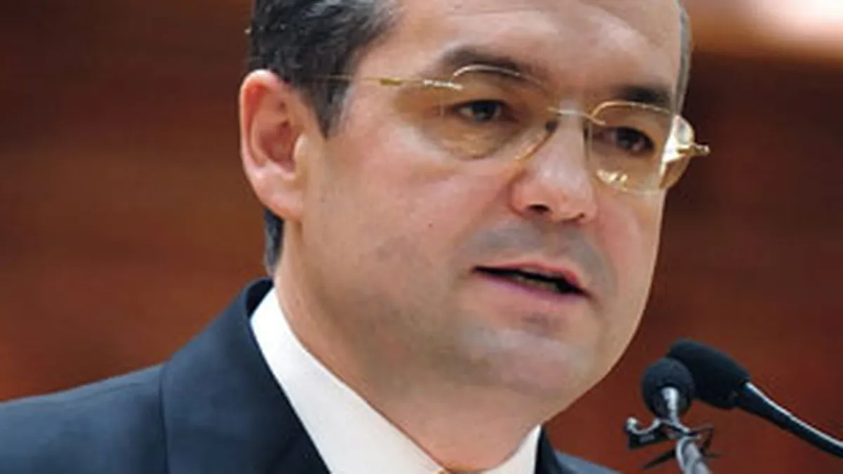 Boc: Autostrada Transilvania nu se poate face la orice pret