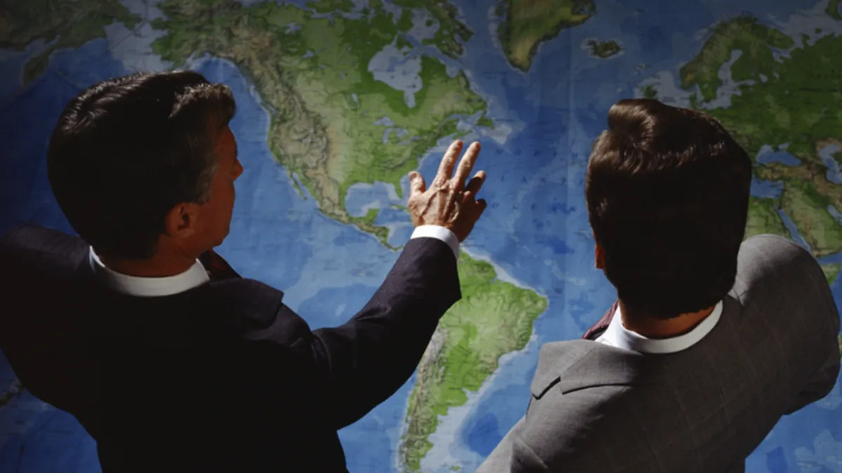 Traim intr-o colonie? Cum ar arata un Plan Hercule pentru Romania