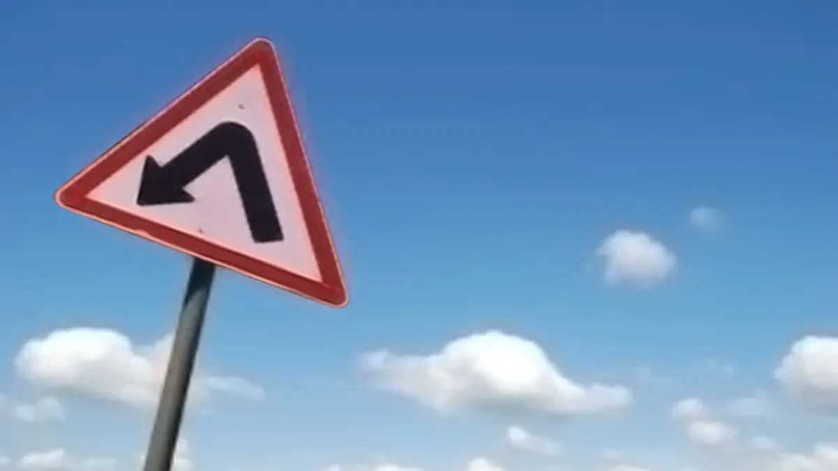 Asiguratorii romani in febra reducerilor. Ce polite s-au ieftinit in acest an