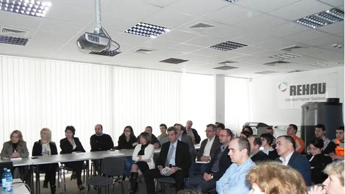 REHAU ofera cursuri de specializare gratuite (P)