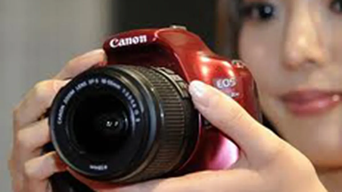 Canon, profit in scadere cu 20% in T2