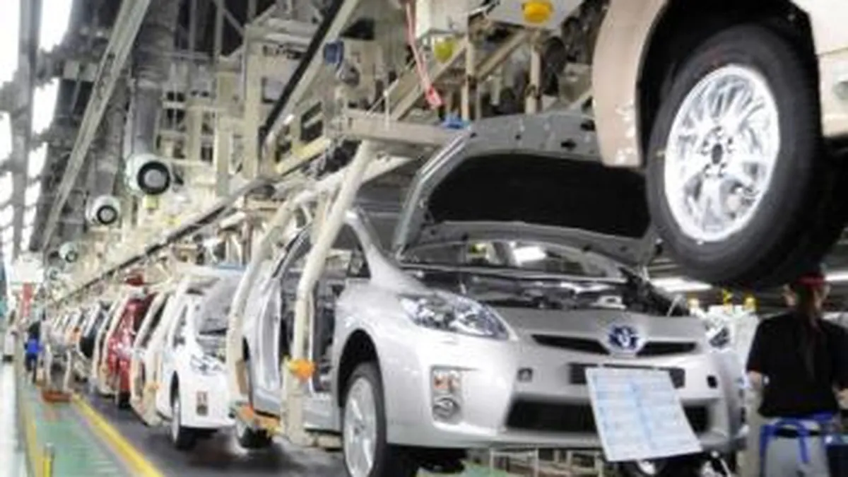 Productia Toyota din Japonia a scazut cu 38% in prima jumatate a anului, din cauza cutremurului din martie