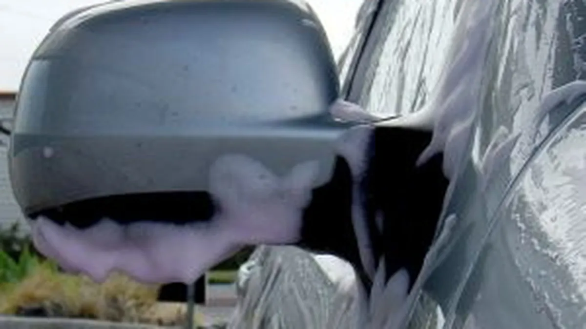 Tratament spa pentru masini: dureaza o saptamana si costa 15.000$