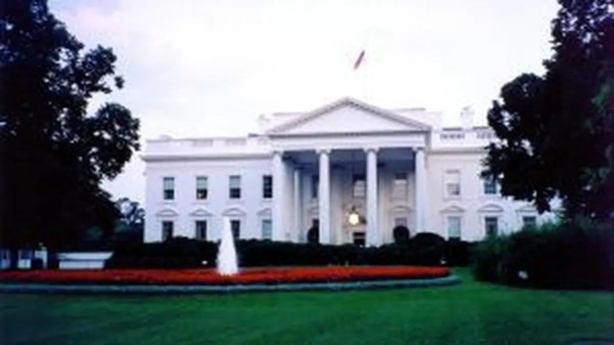 SUA ataca credibilitatea S&P, dupa retrogradarea ratingului