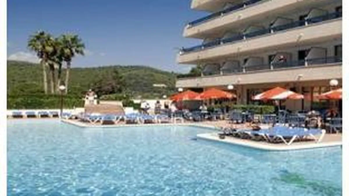 Peste jumatate dintre romani nu pleaca in concediu in aceasta vara