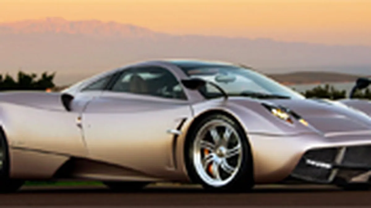 Un bolid de 1 mil. $ si 700 cai putere, interzis pe piata din SUA (FOTO)