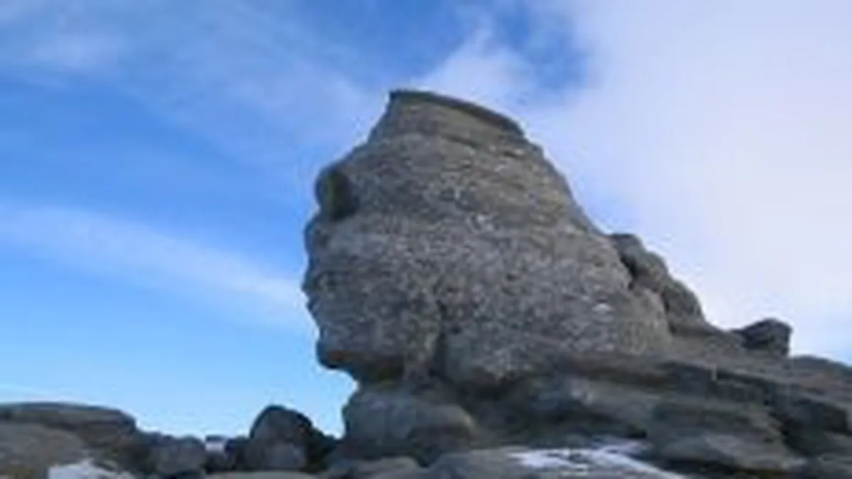 Mii de turisti au ales Valea Prahovei pentru mini-vacanta de Sf. Maria