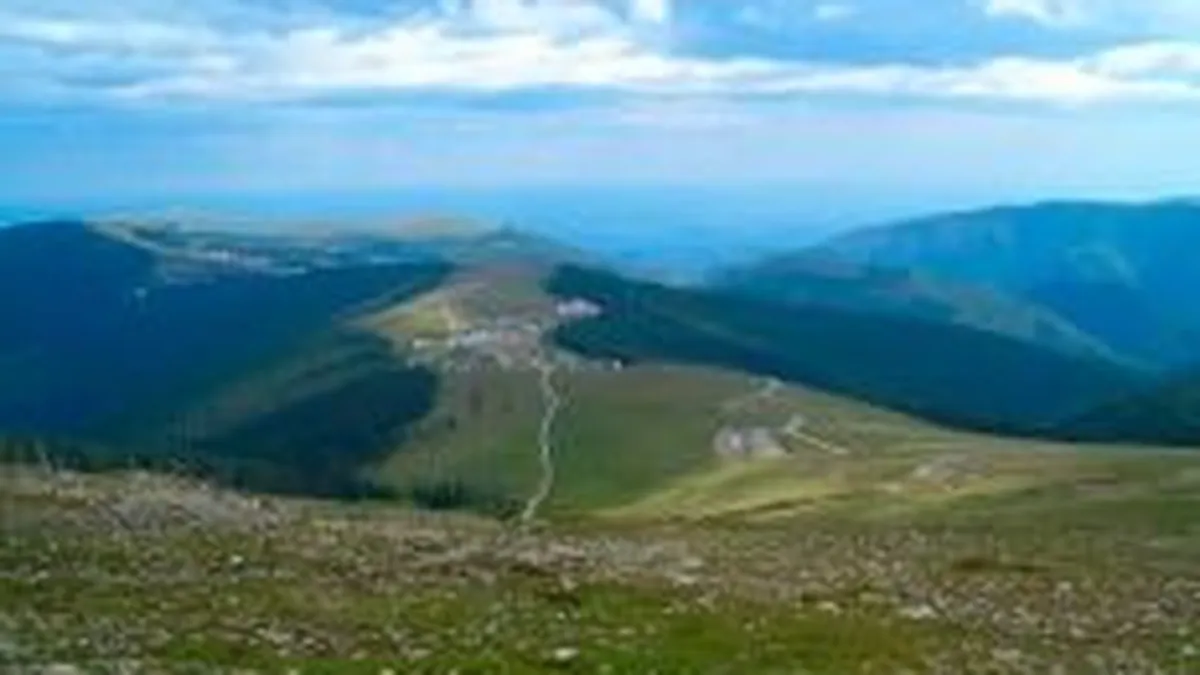 Transalpina a depasit ca trafic Transfagarasanul