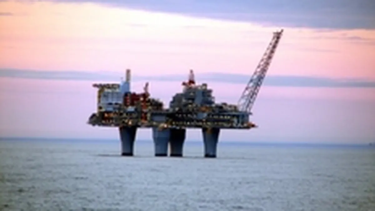 Scurgere de petrol in Marea Nordului, depistata de Shell