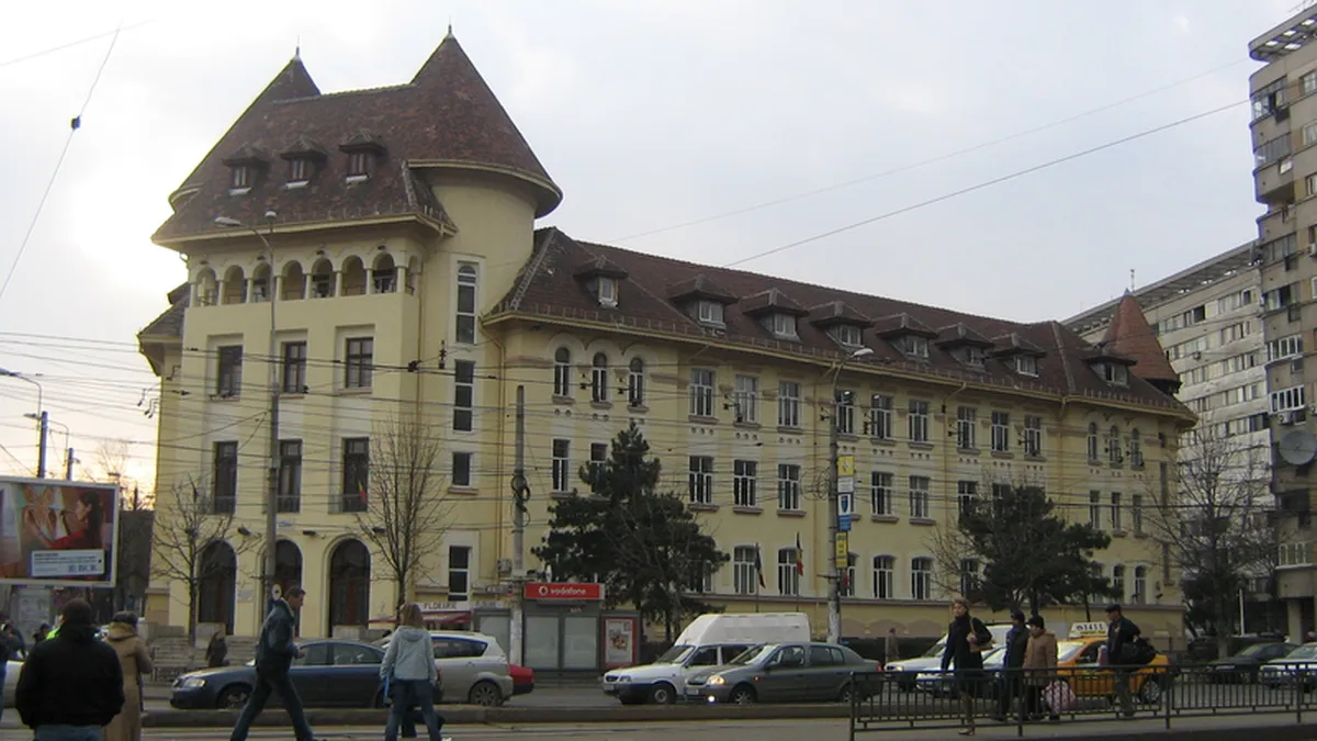 Udrea si Ontanu reabiliteaza liceele Iulia Hasdeu si C.A. Rosetti din sectorul 2