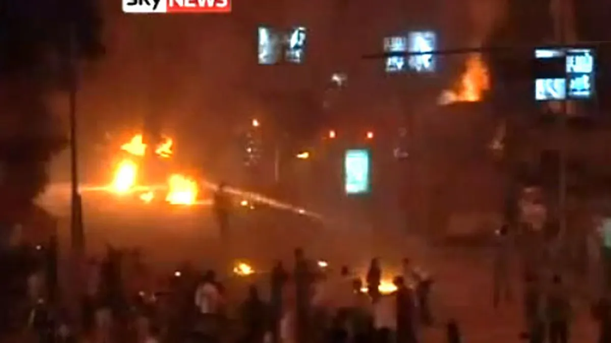 Trei morti la Cairo, dupa violentele de la ambasada Israelului (VIDEO)