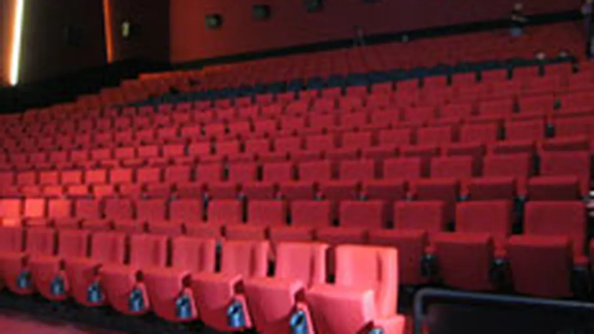 Cel mai nou cinematograf de pe piata vrea sa fie un blockbuster din primul an