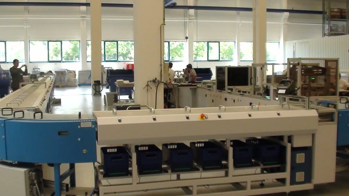 Fan Courier a investit 1 mil. euro intr-o banda de sortat plicuri