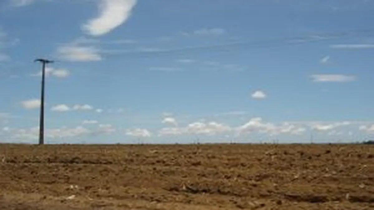 Chimopar Bucuresti vinde un teren de 35 de hectare catre o firma din Cipru