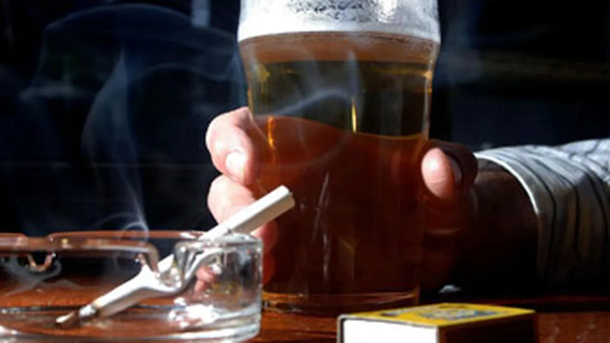 Cat de mult se vor scumpi in 2012 tigarile, alcoolul si carburantii